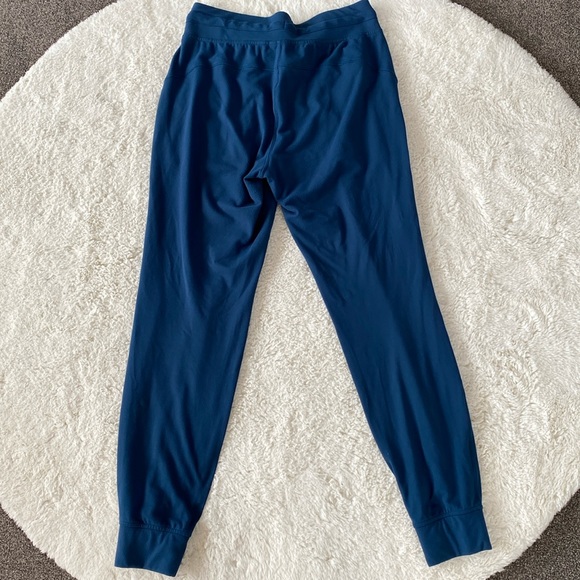 ❤️ Lululemon Ready to Rulu Joggers Size 6 - Picture 6 of 9